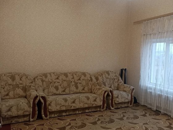 Продаю 2-х кімнатну квартиру в центрі міста Рівне