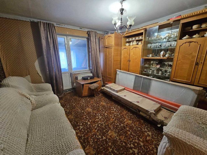 Продаж 3 кімн. квартири на вул. Морозенка, є індивідуальне опалення - фото 1