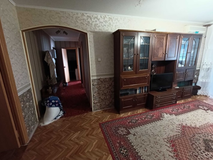 Продається 3 кімнатна квартира на Зарічному . вул. Єлекрозаводська 20 - фото 1