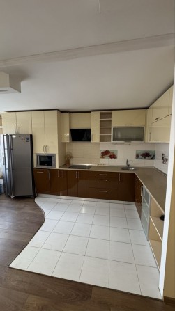 2к в новобудові, котел, цегла, в. Європейська, підземний паркінг - фото 1