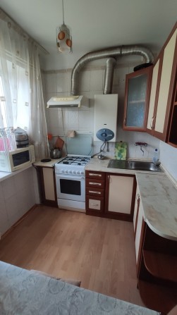 Продаж 2к.квартира Степана Бандери. - фото 1