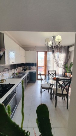 Продам 2-кімнатну квартиру в центрі м. Рівне! - фото 1
