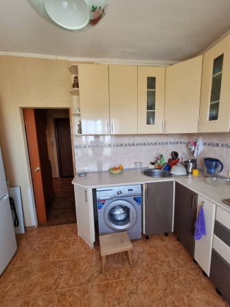 Затишна,велика 3х кімнатна квартира,  район наближений до центру - фото 1