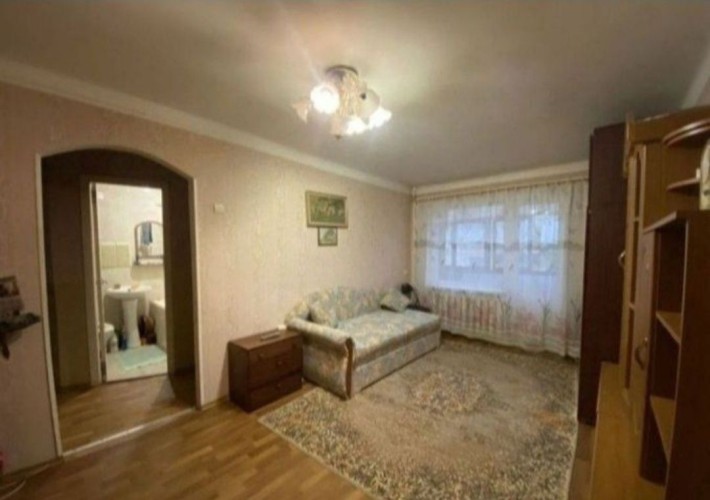 Продаж 2 кім на пл. Визволення - фото 1