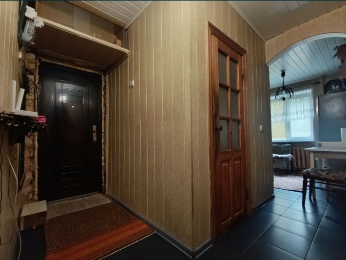 Продам 2 кімнатну квартиру по вул. М. Вовчка - фото 1
