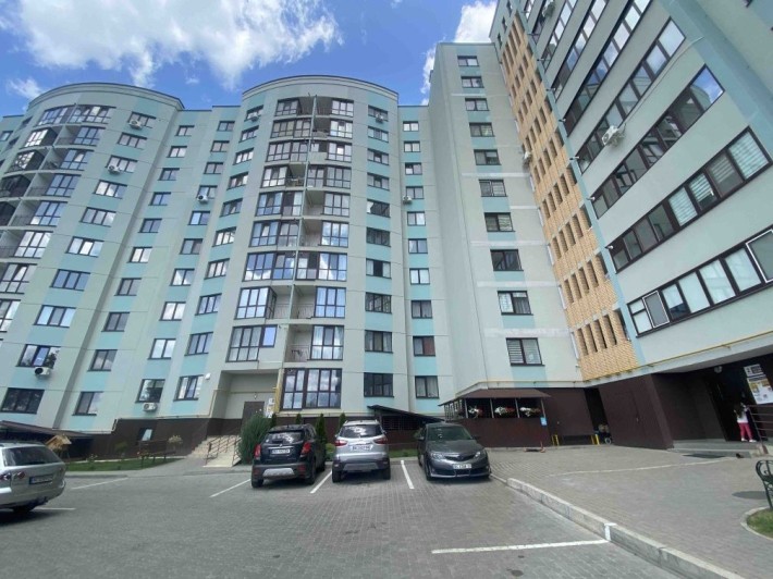 Продається 1 км квартира по вулиці Бригадній, район Кутківців - фото 1