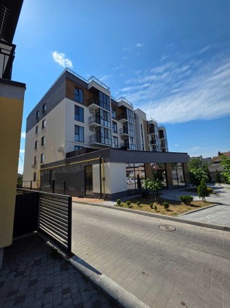 Продаж елітної 2к квартири поряд з центром - фото 1
