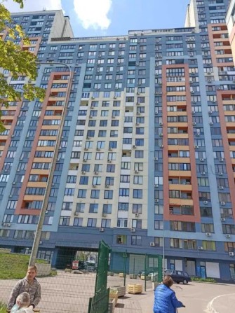 Продаж 1-к квартири вулиця Богатирська 6а - фото 1