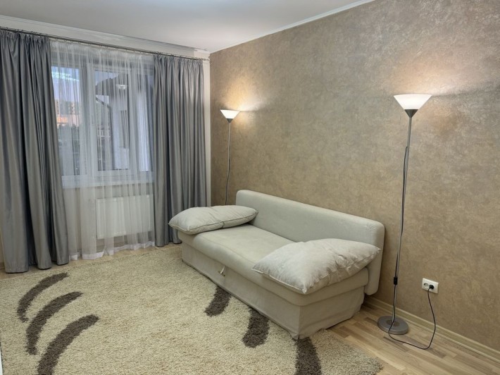 Продам 3-х кімнатну квартиру по вул. Вʼячеслава Чорновола 91з - фото 1