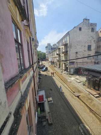 Продаж квартири ЦЕНТР Чернівці - фото 1