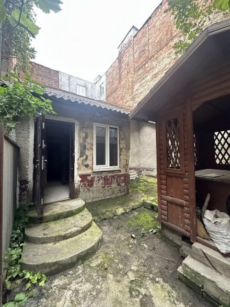 Квартира в будинку в цетрі - фото 1