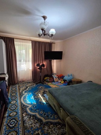 1 к квартира в 9-ти 1985 року ремонт 40 кв.м. - фото 1