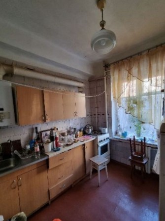 Центр, продам двокімнатну сталінку поруч з облдержадміністрацією - фото 1