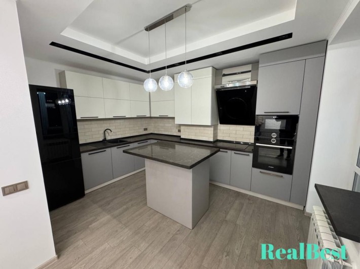 Продаж / Квартира / Міцкевича, Центр, Рівне - фото 1