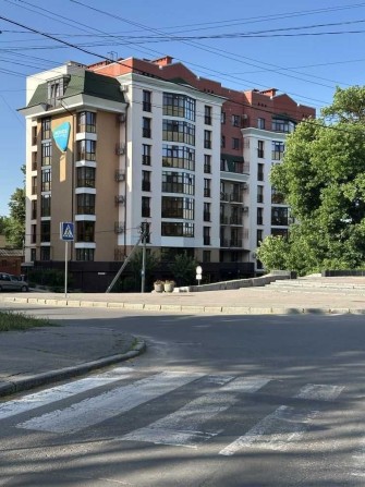 2к квартира в центрі. 63 м2. Новобудова. Поверх 4-й. - фото 1