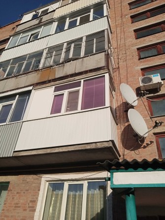 Продається 2-х кімнатна квартира - фото 1