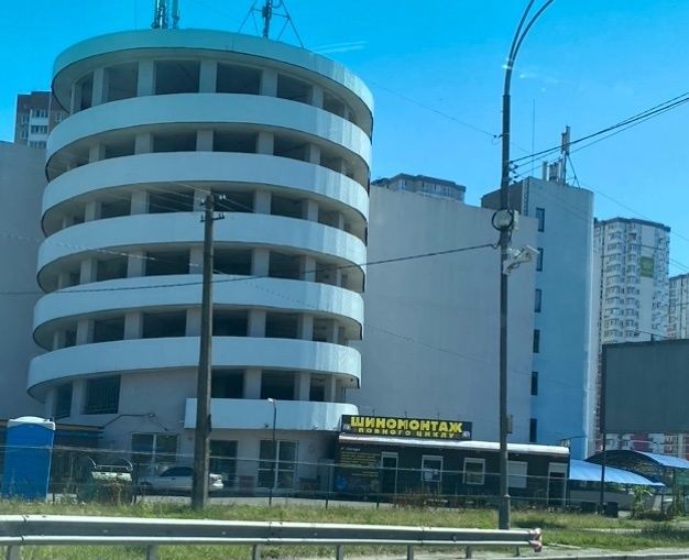 Оренда паркомісця - фото 1