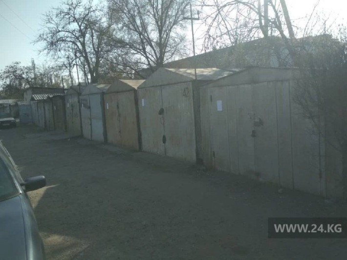 Сдам гараж в космическом районе ул.Складская 11 "Кооператив Космос 2" - фото 1