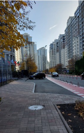 Без комісії. ЖК Новопечерські Липки Паркінг - фото 1