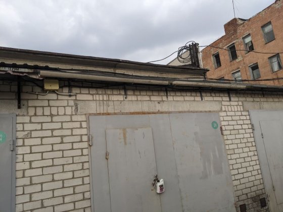 Сдам гараж м.Бекетова 30 кв.м. + 4 кв.м. На длительный срок. Харьков