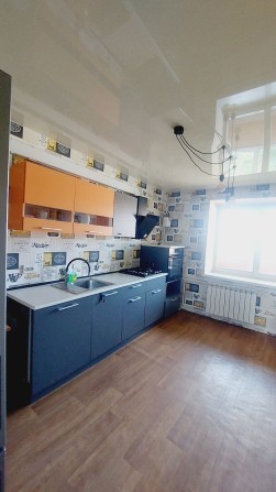 Продаж 2-ї квартири по вул. Металургів - фото 1