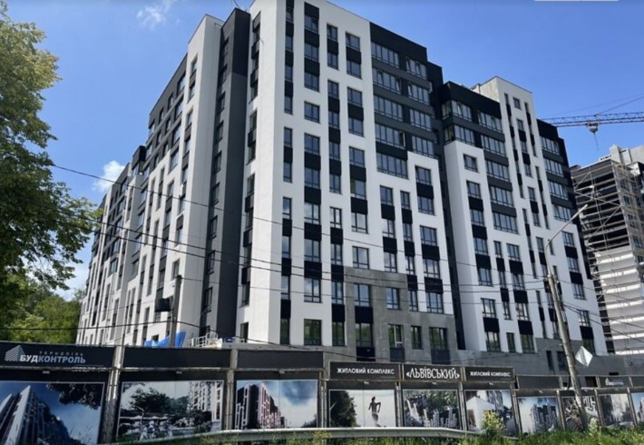 Продаж 1к квартири 43 кв. м на вул. Львівська - фото 1