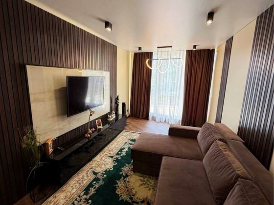 Продаж 2-кім новобудови Дизайнерський ремонт Чернівці