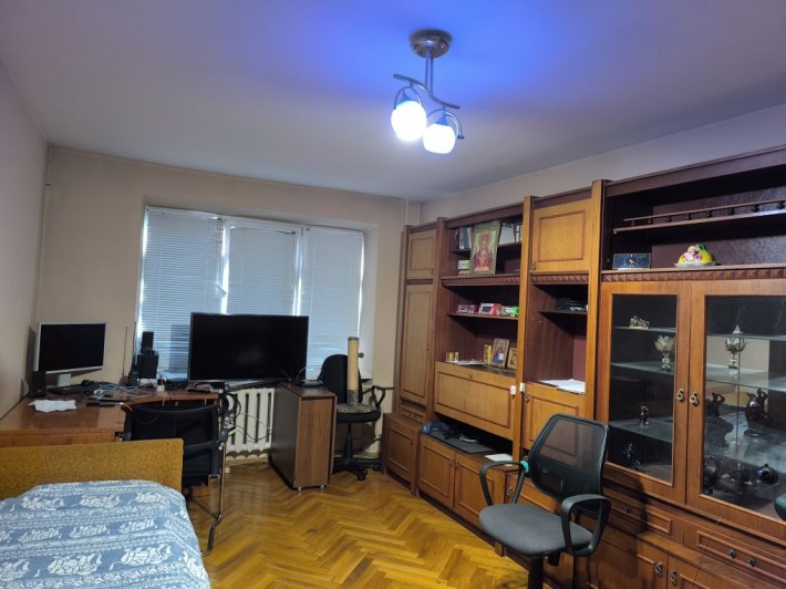 3- х кімнатна чешка БульварГероївКрут - фото 1