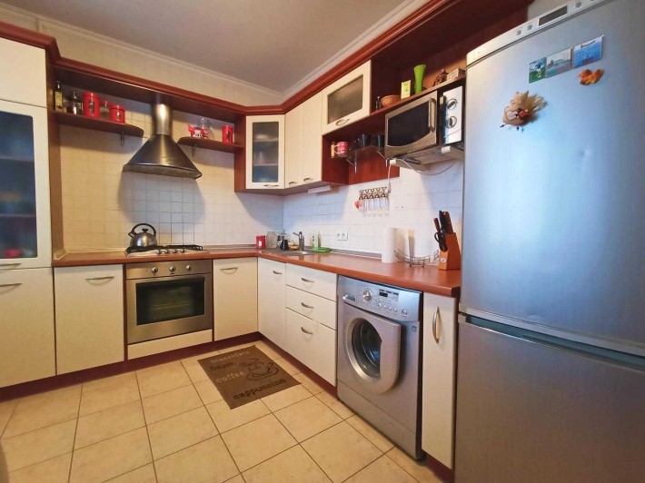 Продаж кватрири 75 м2 з ремонтом, меблями, технікою, район Бойова! - фото 1