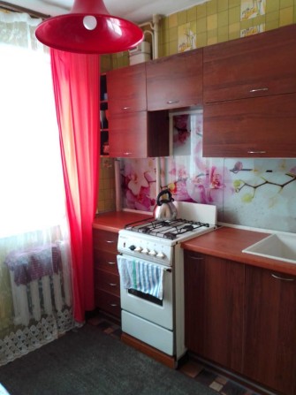 Продається 1 кімнатна квартира в рані «Шкільна» 27000 у.о. - фото 1