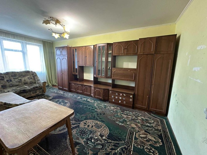 Продаж 3 квартири 2-й поверх, не кутова ,усі кімнати роздільні Тепла - фото 1