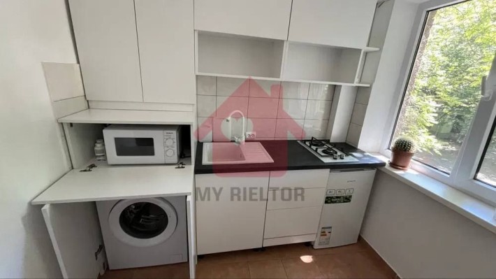 Продаж однокімнатної квартири по вул.Капушанська - фото 1