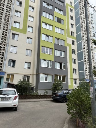 Квартира на митниці гарне місце. Без ремонту - фото 1