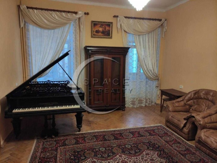 Продаж 3 кім.кв.76 кв.м.в самому центрі Києва 4 хв. від метро Хрещатик - фото 1