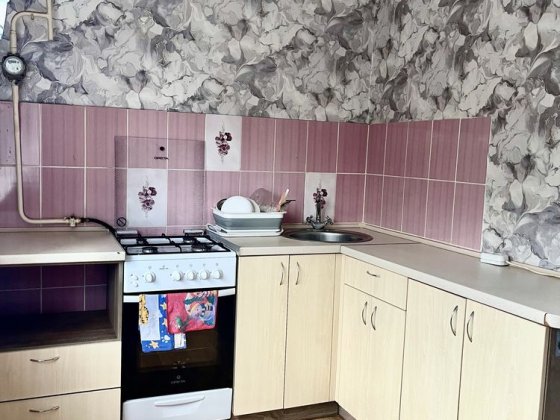 Продается 1-но комнатная квартира возле Областной больницы Чернигов