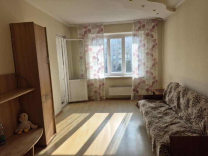 Продам двокімнатну квартиру в центральній частині міста - фото 1