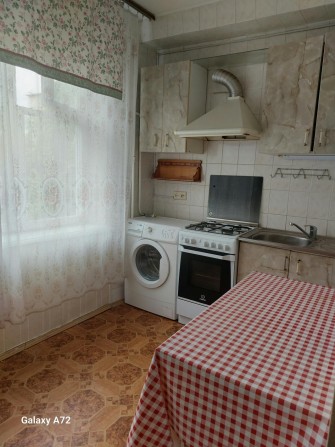 Продається 2х кімнатана квартира на Петра Курінного - фото 1