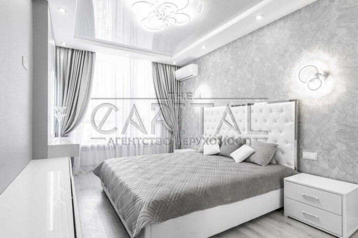 Продаж 3-кімнатної квартири ЖК Світло Парк - фото 1