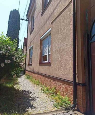 Продається  гарна квартира 80м.кв.центр. Православна набережна - фото 1