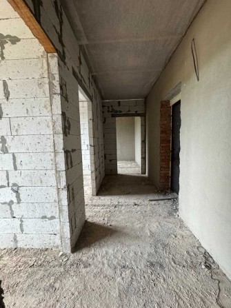 Терміновий продаж  2-х кімнатної квартири - фото 1