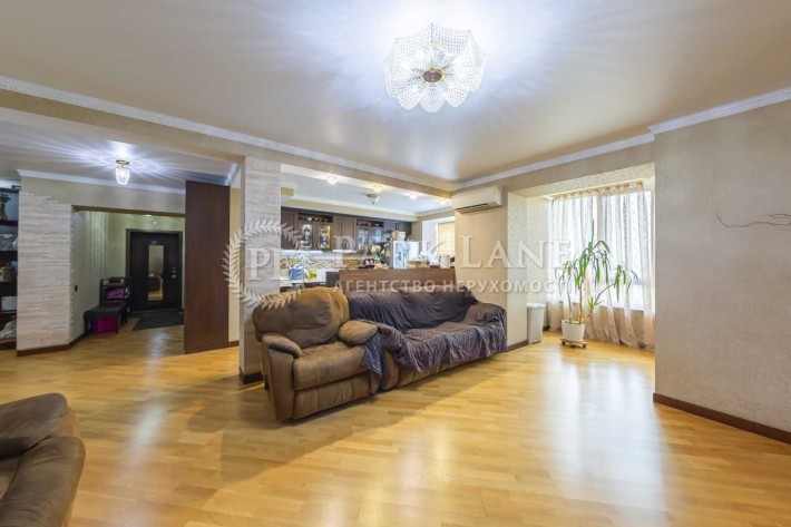 Продам 4к Верховинця 10 Сім'ї Стешенків Строкача Святошинський - фото 1