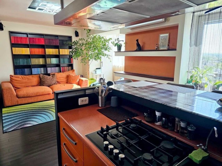 Продам 3-к квартиру, Левобережный/Березинка. Ремонт + мебель и техника - фото 1