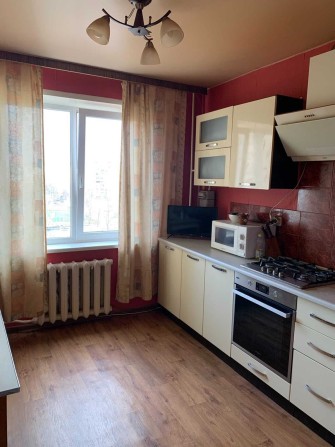 Продам 3-ком. ж/м Парус - фото 1