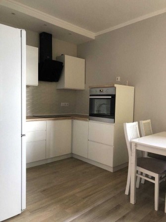 Продам свою квартиру біля метро Нивки, Берестейський просп, 71а, 39м2 - фото 1