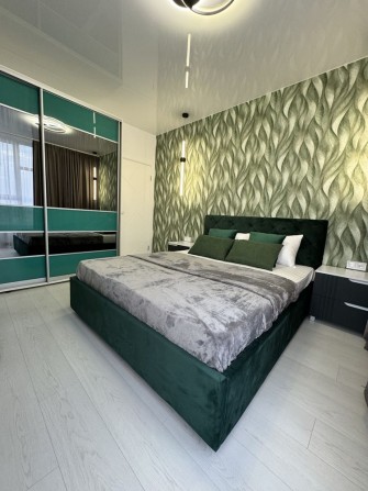 Продам 2 к квартиру ЖК Академквартал 105000 у о від власника - фото 1