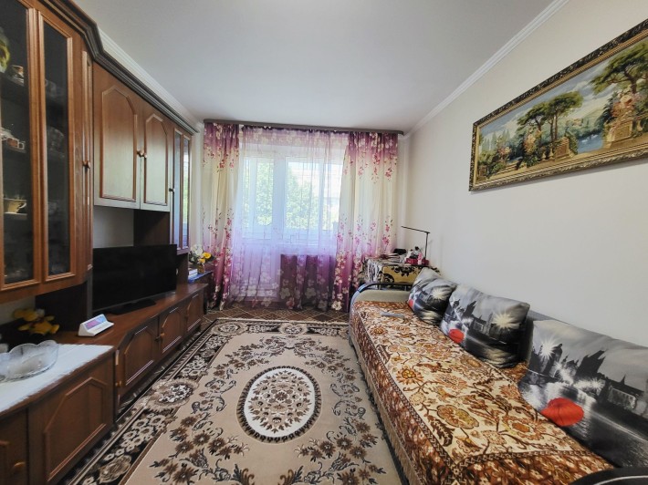 Продам 2-кімнатну квартиру на Вишеньці - фото 1