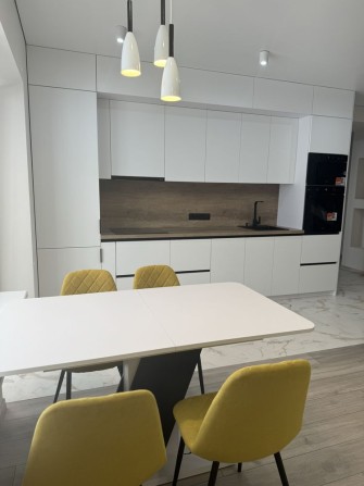 Продам квартиру с новым  ремонтом. - фото 1