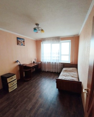 Ціна знижена! Продам 2-кімнатну квартиру в місті Дніпро, низ пр. Поля. - фото 1
