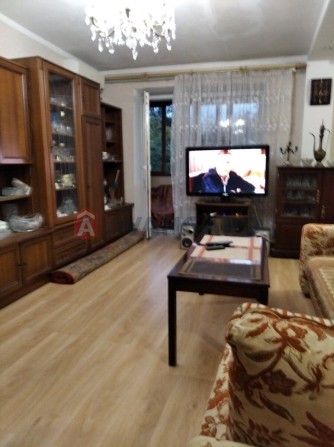 Продам квартиру в тіхому центрі Дніпра - фото 1