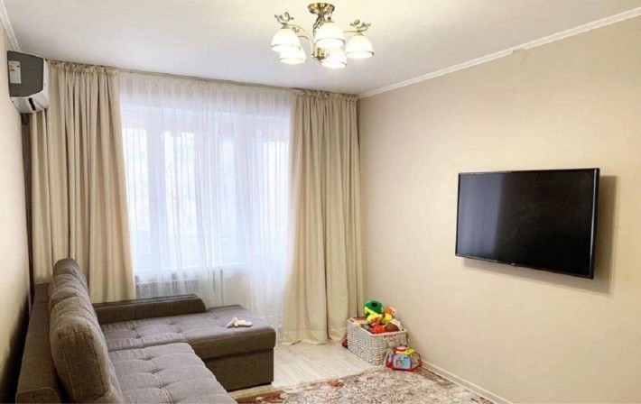 Продам 1-комн квартиру с ремонтом в Центре - фото 1
